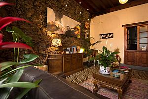 Lounge, Gara Hotel