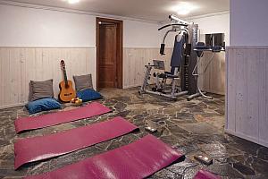 Gym and yoga room
