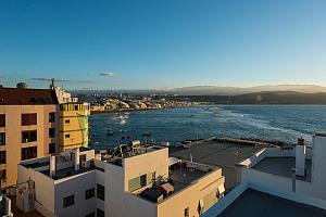 Playa de Las Canteras beach