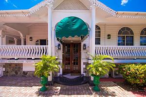 Grenadine House hotel