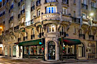 La Clef Louvre, Paris