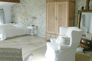 Large suite