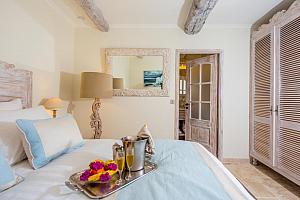 Champagne in your room