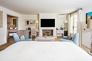 Prestige room, La Bastide des Salins hotel