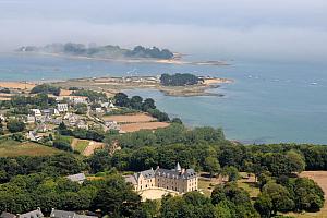 Country hotel, Brittany coast