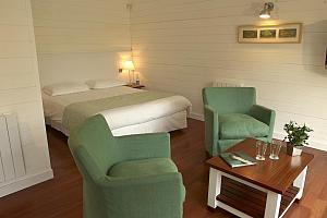 Double room with sitting area