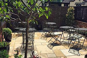 Terrace garden, courtyard garden
