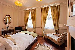 Double room with chaise longue