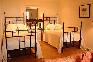 Charles Rennie Mackintosh Suite