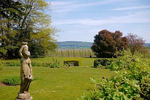 Gardens, Glewstone Court Hotel