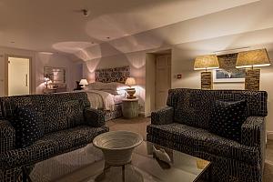 Deluxe room with big sofas