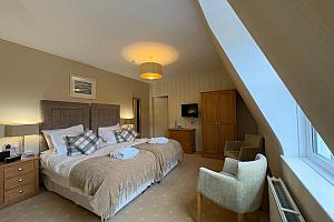 Classic Twin Room