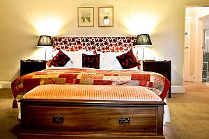 Deluxe double room, Lewtrenchard Manor