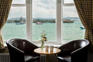 Coffee with a view of the sea