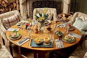 Monty's Inn, Beaulieu