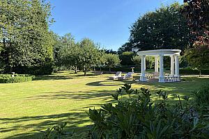 B&B with amazing garden