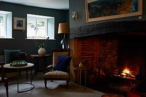 Cosy hotel bar in Dorset