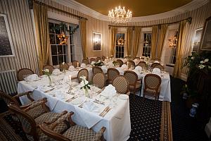 Restaurant, Overwater Hall