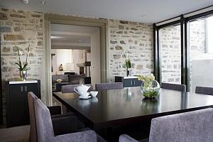 Lounge and dining room