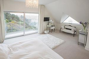 St Tropez Suite, Seascape