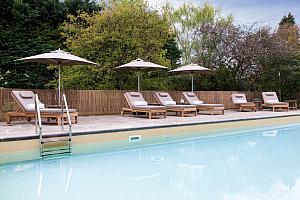 Swimming pool, Bath hotel