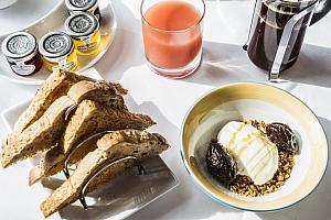Breakfast, fruit, yogurt, toast