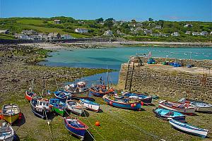 Coverack harbour