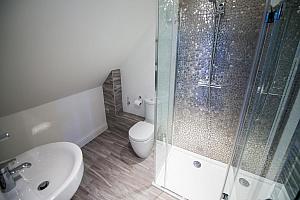 En-suite bathroom