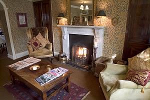 Lounge with fireplace