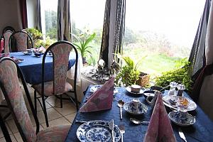 Breakfast room with view