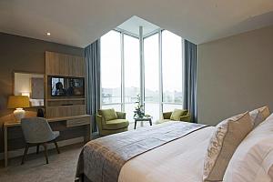 Gleesons Townhouse suite