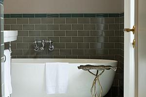 Big bath tub