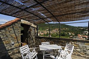Terrace with view of the valley