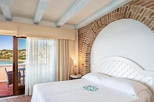 Sea view and balcony