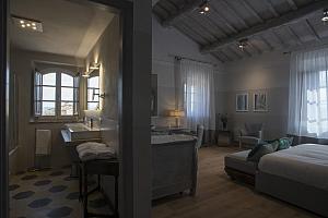 Triple room with ensuite