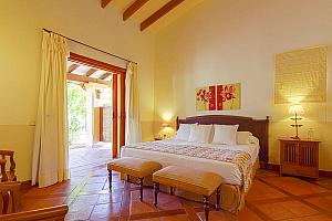 Junior Suite, Can Arabi