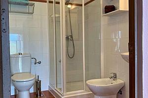 En-suite shower room