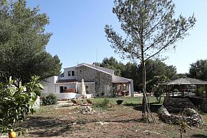 Menorca hotel with huge grounds