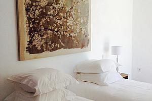 Double room, Cuatre Finques