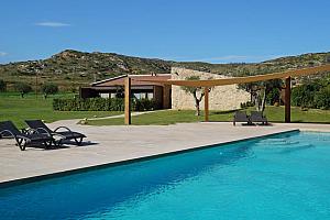 Pool, Hotel El Moli, Catalonia
