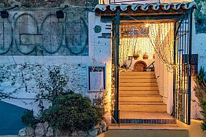 Little hotel with restaurant
