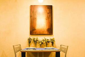 Cosy breakfast room