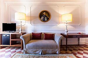 Small hotel with luxury suite