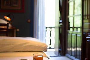 Breakfast, bedroom, Mirador de los Pirineos