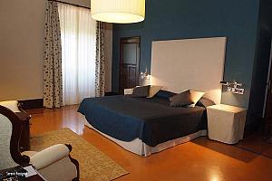 Small hotel, Cataluna