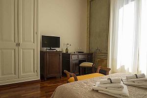 Standard double room