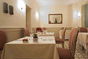 Dining room, Hotel Palou