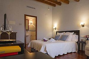 Superior double room, Sant Pere hotel