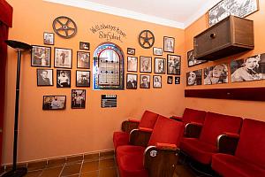 Mini-cinema, Hotel San Gabriel