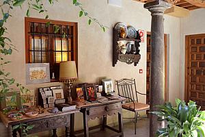 Historic small hotel, Granada